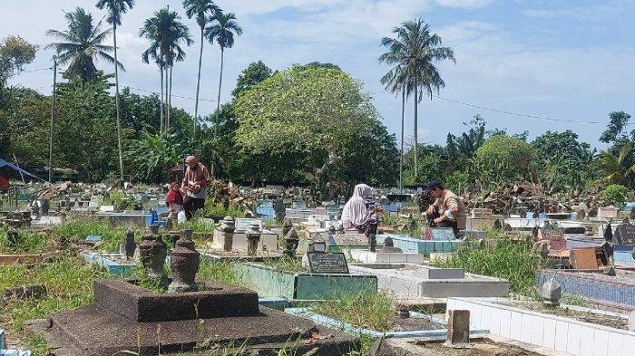 Hukum Ziarah Kubur Saat Hari Raya Idul Fitri Menurut Buya Yahya, Gus Baha dan Ustaz Abdul Somad