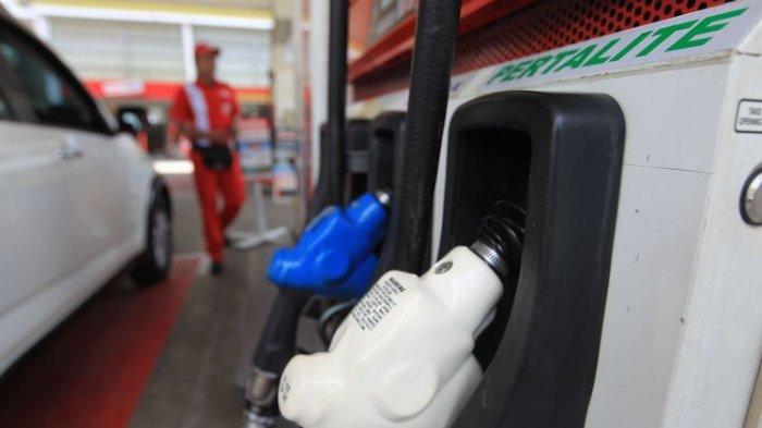 Harga BBM Subsidi Hingga Kini Belum Ditentukan, Kabarnya Pertalite Rp10.000 dan Solar Rp7.200