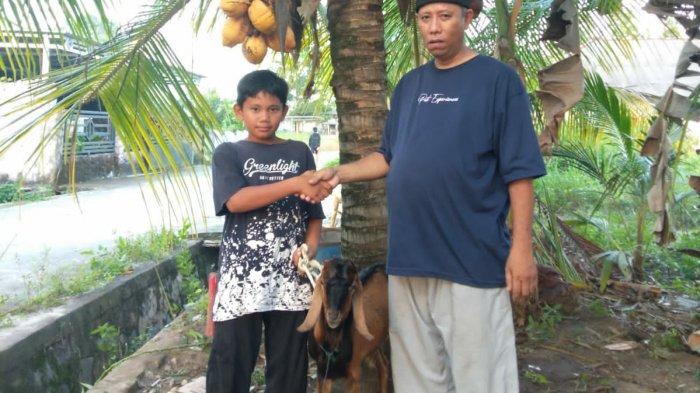 Kisah Bocah Umur 12 Tahun di Koba Berkurban Pakai Uang Sendiri