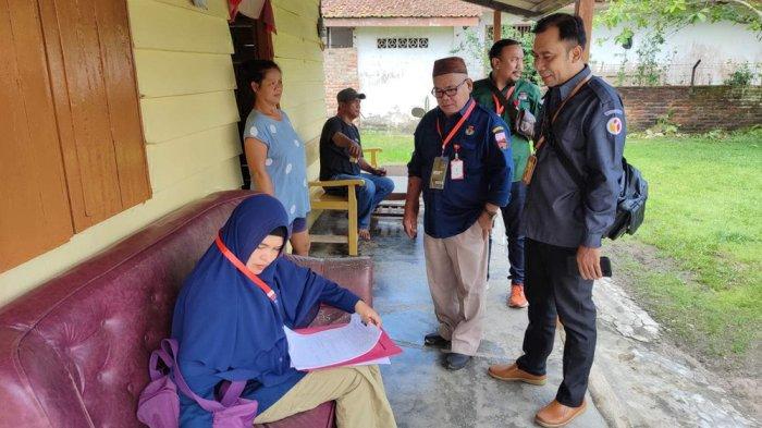 Awasi Proses Verifikasi Faktual Parpol, Bawaslu Pangkalpinang Lakukan Pengecekan ke Rumah Warga
