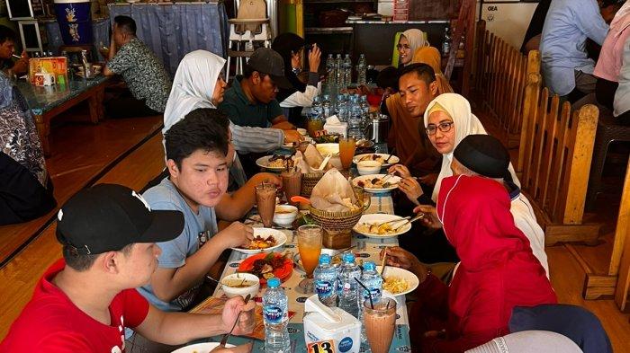 Rumah Makan Rasakan Dampak Kenaikan Harga Terasi dan Bawang, Tetap Komitmen Jaga Kualitas Rasa