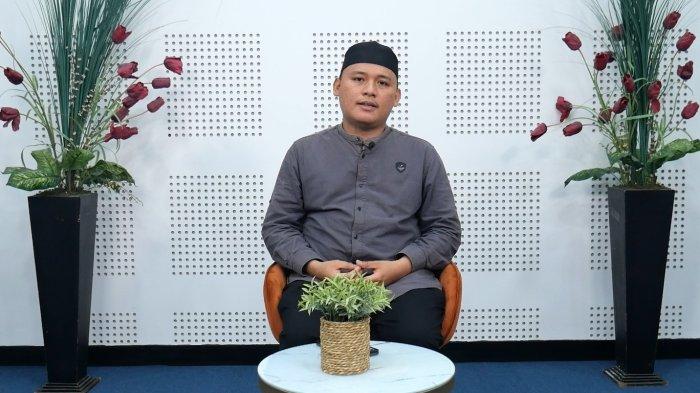 Bolehkah Masih Menyantap Sahur Saat Azan Subuh Sudah Berkumandang, Simak Penjelasan Ustadz Ali