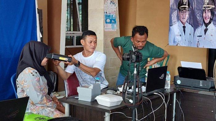 Sukseskan Pemilu, Pemkab Bangka Selatan Rekam Puluhan KTP Pemilih Pemula