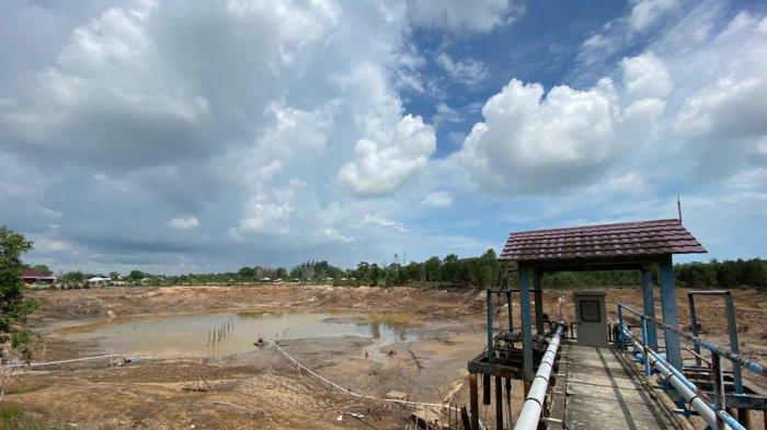 Sumber Air Baku di Kolong Bacang Masih Kering, Plt Direktur Perumdam Tirta Pinang Minta Maaf