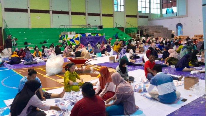 Hari Kedua Sortir dan Lipat Surat Suara, KPU Belitung Selesai Sortir dan Lipat Surat Suara DPD RI