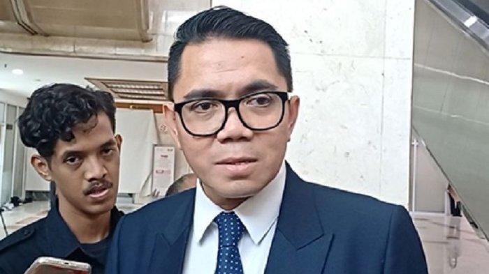 Profil Arteria Dahlan Gagal Dilantik Usai Serahkan Kursi DPR ke Romy Soekarno, Diminta?