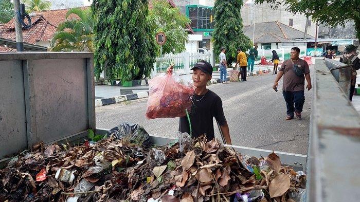 Antisipasi Penumpukan Sampah, DLH Bangka Selatan Kerahkan Satgas Selama Ramadhan