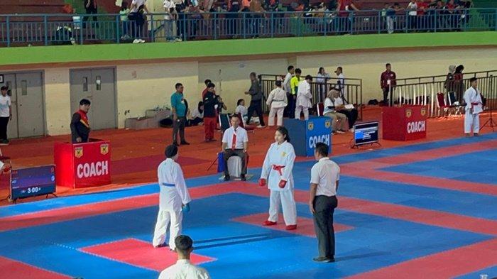 Atlet Polda Babel Mendominasi Juara di Hari Pertama Kejuaraan Kapolda Open Karate Championship