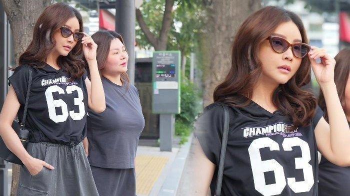 Sarwendah (kiri) tampil dengan wajah baru dengan bentuk rahang yang tirus setelah melakukan operasi plastik alias oplas.