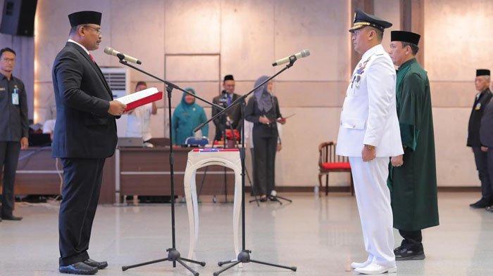 Pj Gubernur Babel Safrizal ZA Resmi Lantik Pj Wali Kota Pangkalpinang Budi Utama