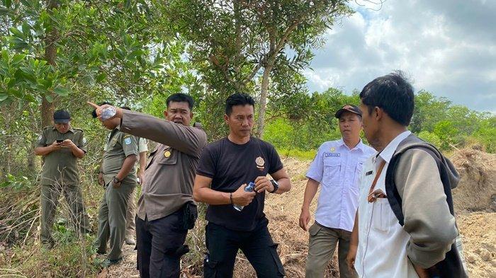 Sumber Air Baku Perumdam Tirta Sejiran Setason Terganggu TI, Najamuddin Minta Ditertibkan - 20240814-Direktur-Perumdam-Tirta-Sejiran-Setason-Kabupaten-Bangka-Barat-Najamuddin1.jpg