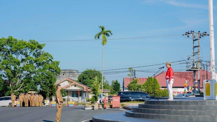 Pimpin Apel Gabungan, Pj Wali Kota Pangkalpinang Minta Pegawai Tingkatkan Disiplin dan Gerak Cepat