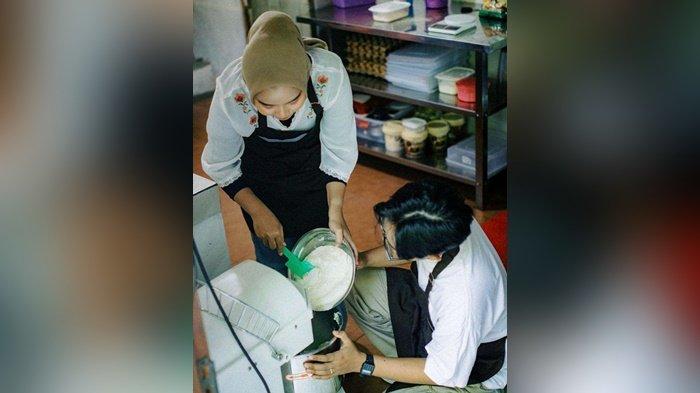 Daekery Donat Pangkalpinang, Donat Kentang Premium yang Lembut dan Gurih dengan Harga Terjangkau - 20241123-Aneka-donat-Daekery-yang-disajikan.jpg