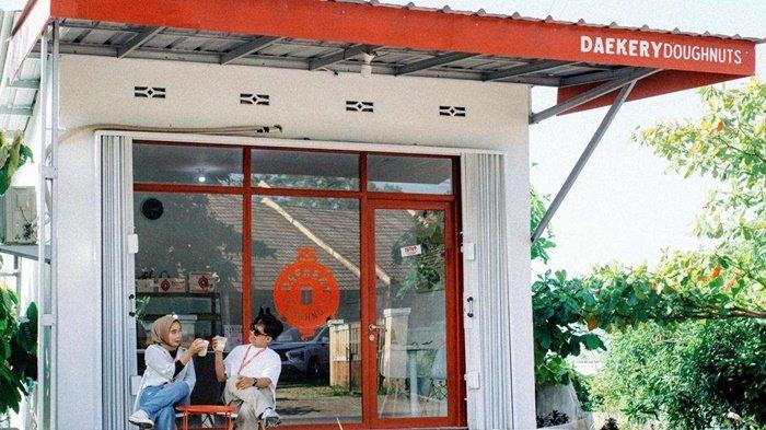 Daekery Donat Pangkalpinang, Donat Kentang Premium yang Lembut dan Gurih dengan Harga Terjangkau - 20241123-Aneka-donat-Daekery-yang-disajikan1.jpg