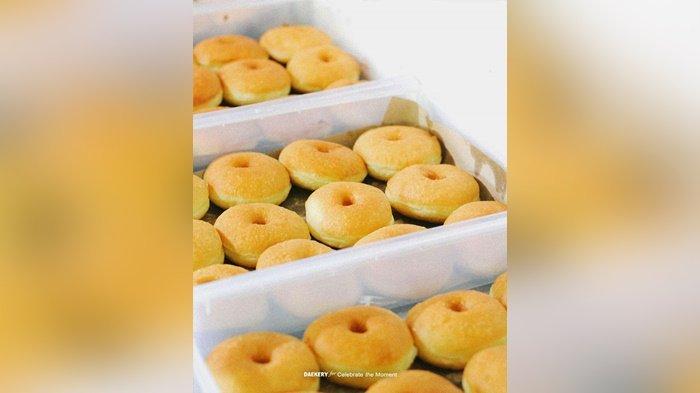 Daekery Donat Pangkalpinang, Donat Kentang Premium yang Lembut dan Gurih dengan Harga Terjangkau - 20241123-Aneka-donat-Daekery-yang-disajikan3.jpg