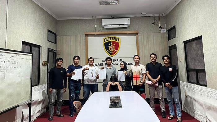 Jadi Tersangka - Seorang selebgram inisial SJ (22) ditetapkan sebagai tersangka, Jumat (12/9/2025). SJ jadi tersangka usai menjadi pelaku arisan bodong.