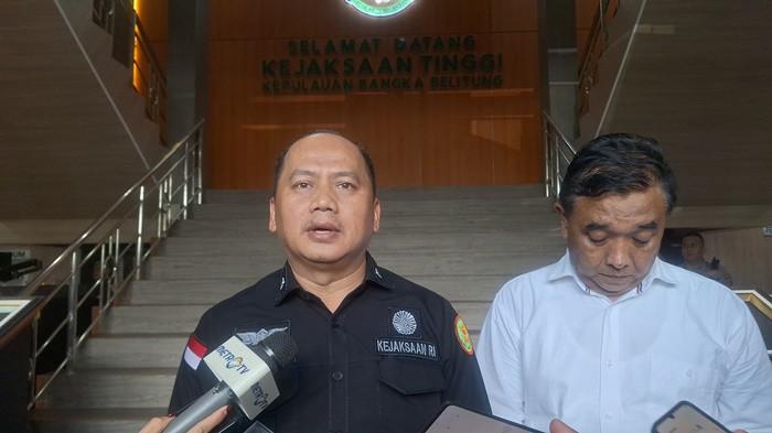 SATGAS PKH -- Tima Satgas PKH saat berada di Kejati Babel, guna melaksanakan rapat bersama Forkopimda, Selasa (30/9/2025).