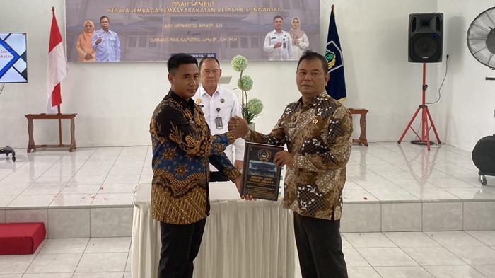 SERTIJAB KALAPAS - Acara serah terima jabatan (sertijab) Kalapas Kelas IIB Bukit Semut Sungailiat, Jumat (3/10/2025).