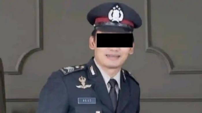 BRIPKA AS DITANGKAP - Bripka AS mengenakan pakaian dinas. Diketahui Bripka AS kini telah ditangkap Polda Jatim terduga pelaku adik iparnya mahasiswi UMM berinisial FAN.