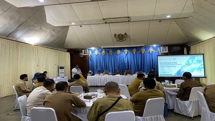 BAHAS RIPPM — Konsultasi publik atau FGD membahas dokumen Rencana Induk program Pengembangan dan Pemberdayaan Masyarakat (PPM) PT Timah Tbk bersama stakeholder Kabupaten Bangka Barat, Selasa (5/5/2026) di Gedung Sriwijaya Peltim, Mentok.