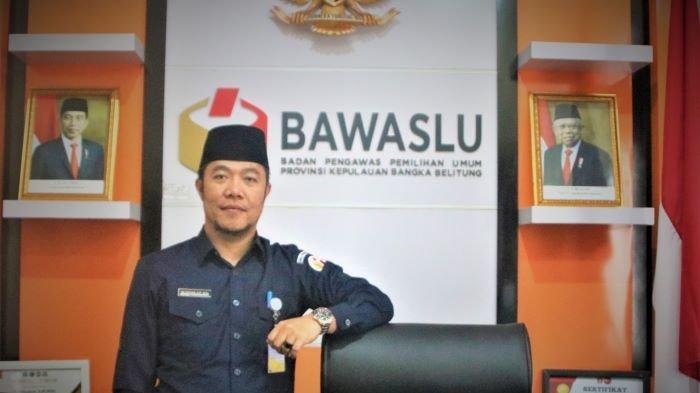 Awasi Logistik Pemilu 2024, Ketua Bawaslu Babel Tinjau Gudang Penyimpanan KPU Belitung
