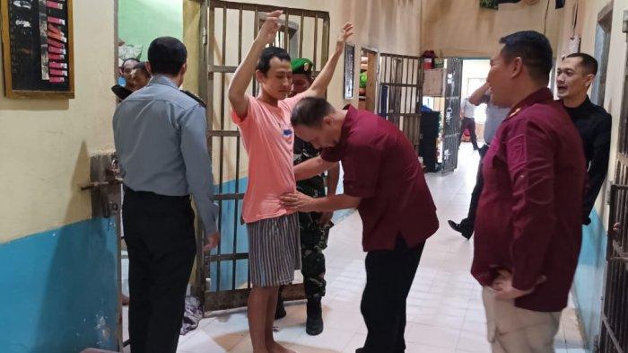 Lapas Kelas IIA Pangkalpinang Sinergi dengan TNI dan Polri Berantas Halinar Jelang Idul Fitri 2024