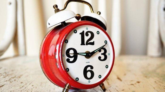 Cara Mudah Setting Alarm Agar Bangun Tak Kesiangan Saat Sahur: Simak Juga Jadwal Imsakiyah di Kotamu