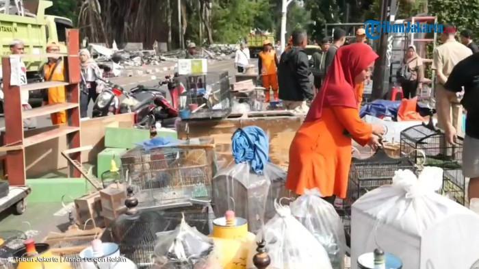Ratusan Kios Pasar Barito Dibongkar, Pedagang Menangis, Pramono: Cegah Mafia Kios