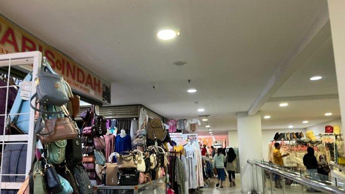 Fenomena Viral di Mal Orang Datang Hanya Lihat-Lihat, Jarang Beli