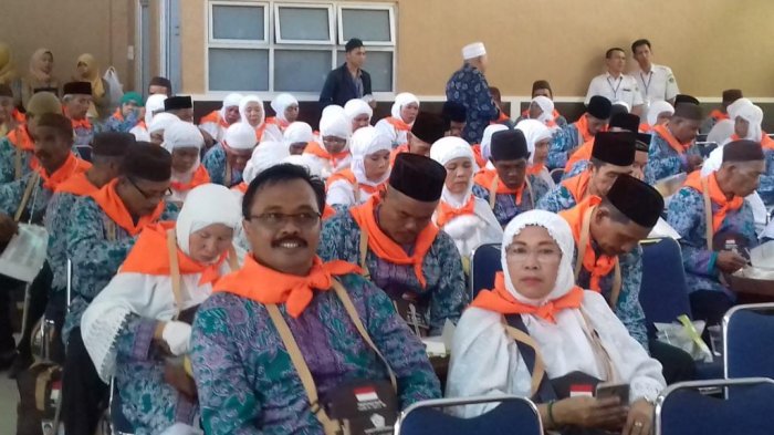 Besok, Calhaj Babel Mulai Masuk Asrama Haji, Ratusan Koper Sudah Diantarkan