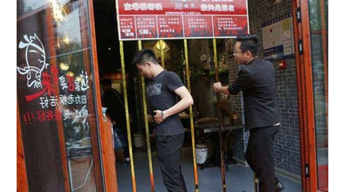 Di Restoran Ini, Pelanggan Bisa Dapat Diskon Makan dan Minum, Bahkan Gratis! Ini Syaratnya