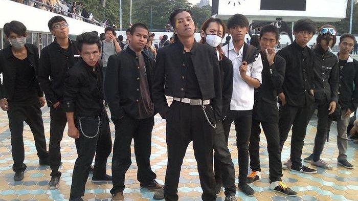Mengenal Sosok Edi Santoso, Cowok yang Dianggap Sebagai Genji Takiya 'Crows Zero' dengan Rasa Lokal