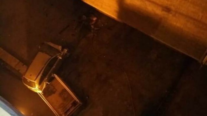 BREAKING NEWS: Viral Foto-foto Mobil BG 1325 ZG Terjun Bebas dari Jembatan Emas Bangka Belitung