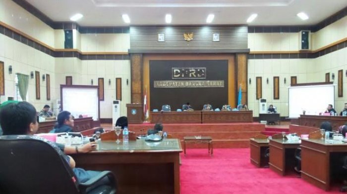 Samsir Pertanyakan Ketidakhadiran Bupati dan Wakil Bupati Pada Rapat Paripurna