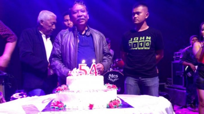 Rustam Dapat Kejutan dan Doa Supaya Terpilih Kembali