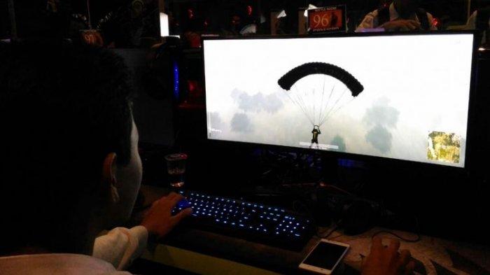 Awas, Jangan Sering Main Game dalam Ruangan yang Tidak Terang