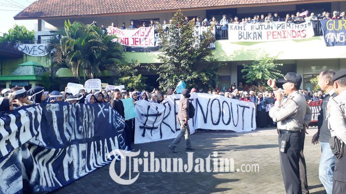 Ratusan Siswa SMA di Malang Marah Disebut Anak Setan, Tuntut Kepala Sekolah Dicopot