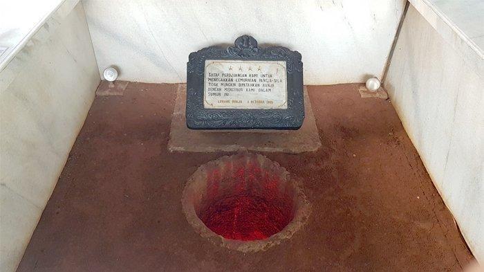 Sumur Maut Lubang Buaya