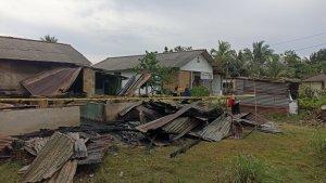 20240405-Kondisi-rumah-di-Kelurahan-Dul-yang-hangus-terbakar.jpg