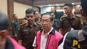 20250317-Tamron-alias-Aon-terdakwa-korupsi-timah.jpg