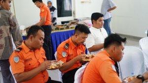 20250402-HALAL-BIHALAL-Suasana-halal-bihalal-manajemen-Bandara.jpg