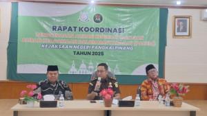 20250807-RAKOR-Kejari-Pangkalpinang-saat-melaksanakan-rakor-PAKEM.jpg