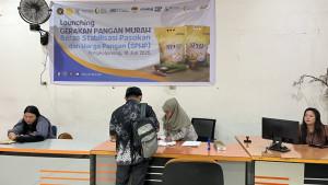 20250807-Suasana-loket-penyaluran-BSU.jpg