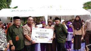 20250918-BEASISWA-CENDEKIA-BAZNAS-Sekretaris-Daerah-Sekda-Kota-Pangkalpinang-Mie-Go.jpg