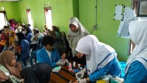 20250922-Kegiatan-deteksi-dini-pemeriksaan-faktor-resiko-PTM-dan-edukasi-remaja.jpg