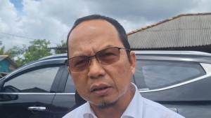 20251001-Bupati-Bangka-Tengah-Algafry-Rahman-saat-memberikan-1.jpg