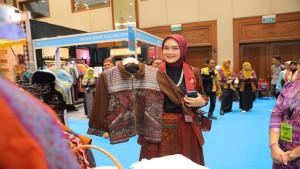 20251002-Ketua-Dekranasda-Babel-Noni-Hidayat-Arsani.jpg