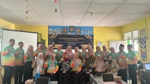 bangka/20251014-FOTO-BERSAMA-Para-dosen-PGSD-Universitas-Muhammadiyah-Bangka-Belitung-12.jpg