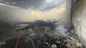 20251023-GUDANG-TERBAKAR-Kondisi-gudang-Columbus-di-Gang-Cabang-Desa-Air-Ketekok.jpg