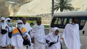 20251028-jemaah-haji-indonesia-di-mekkah.jpg
